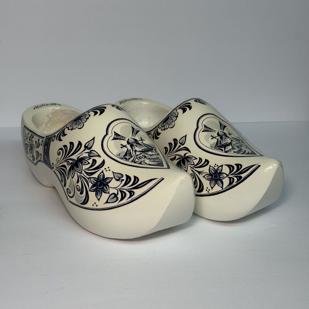 Vintage Dutch Carved Wooden Shoes Clogs from Holland Delft Blue, 24cm 37